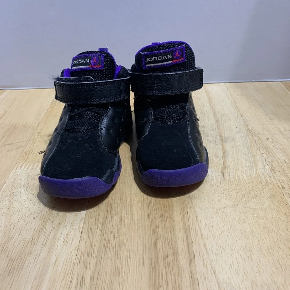 Nike Air Jordan Deluxe (Toddler Size 8C) Basketball Sneaker Shoes  Black/ Purple